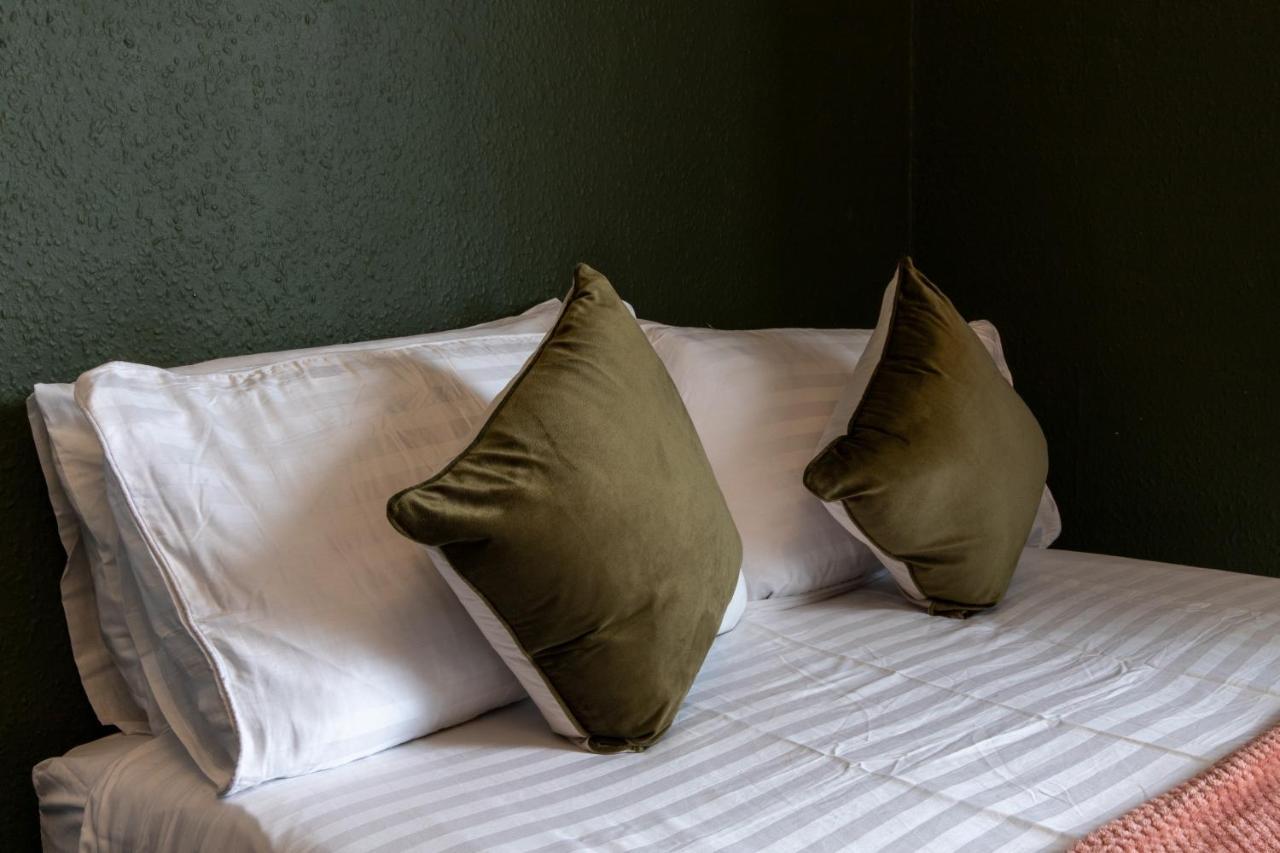 Digbeth City Centre Apartment Sleeps 12 Opposite Coach Station Бирмингем Экстерьер фото