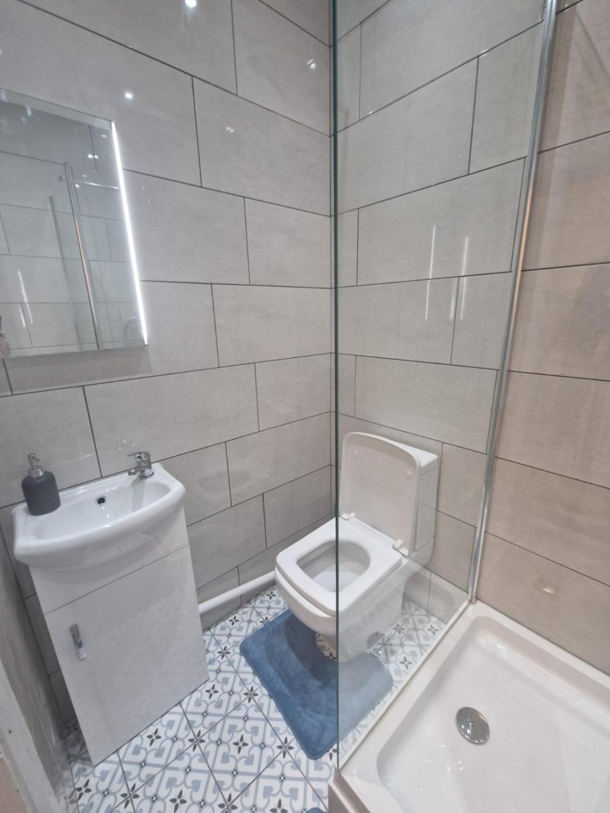 Digbeth City Centre Apartment Sleeps 12 Opposite Coach Station Бирмингем Экстерьер фото
